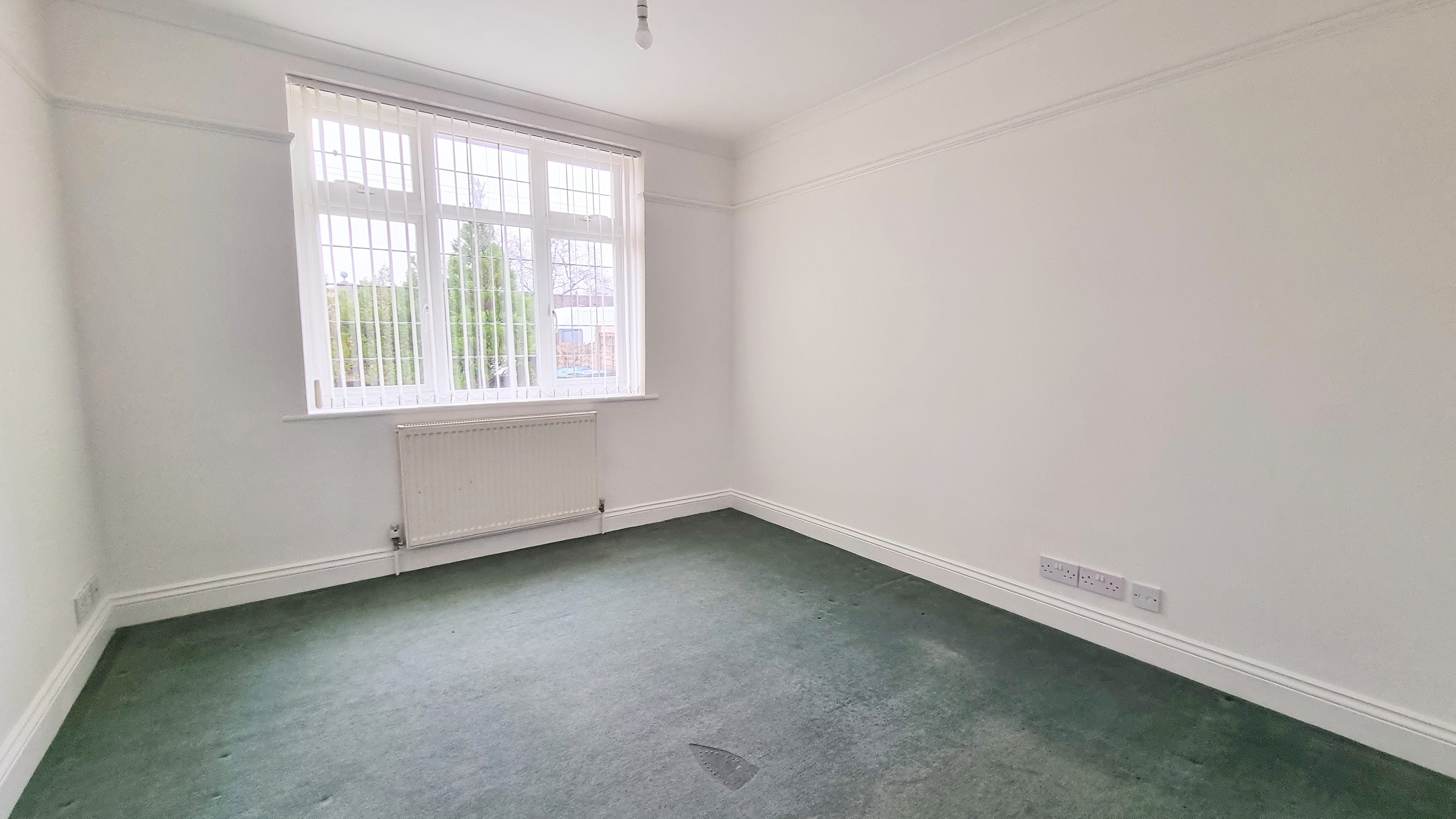 Lewes Road, Lindfield, RH16 Street