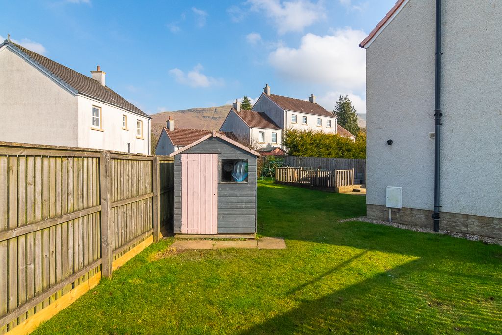Village Green, Lennoxtown, G66 Street