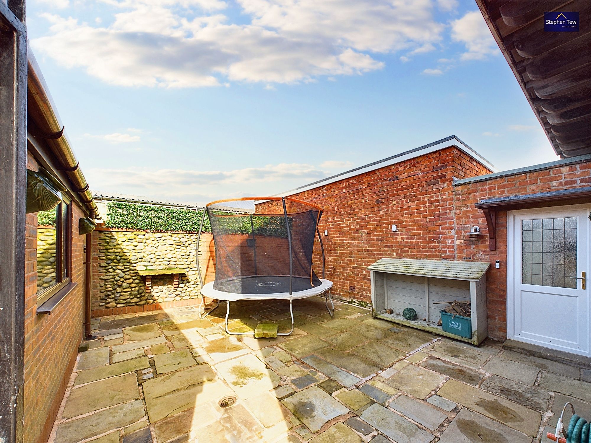 Moss House Road, Blackpool, FY4 Street