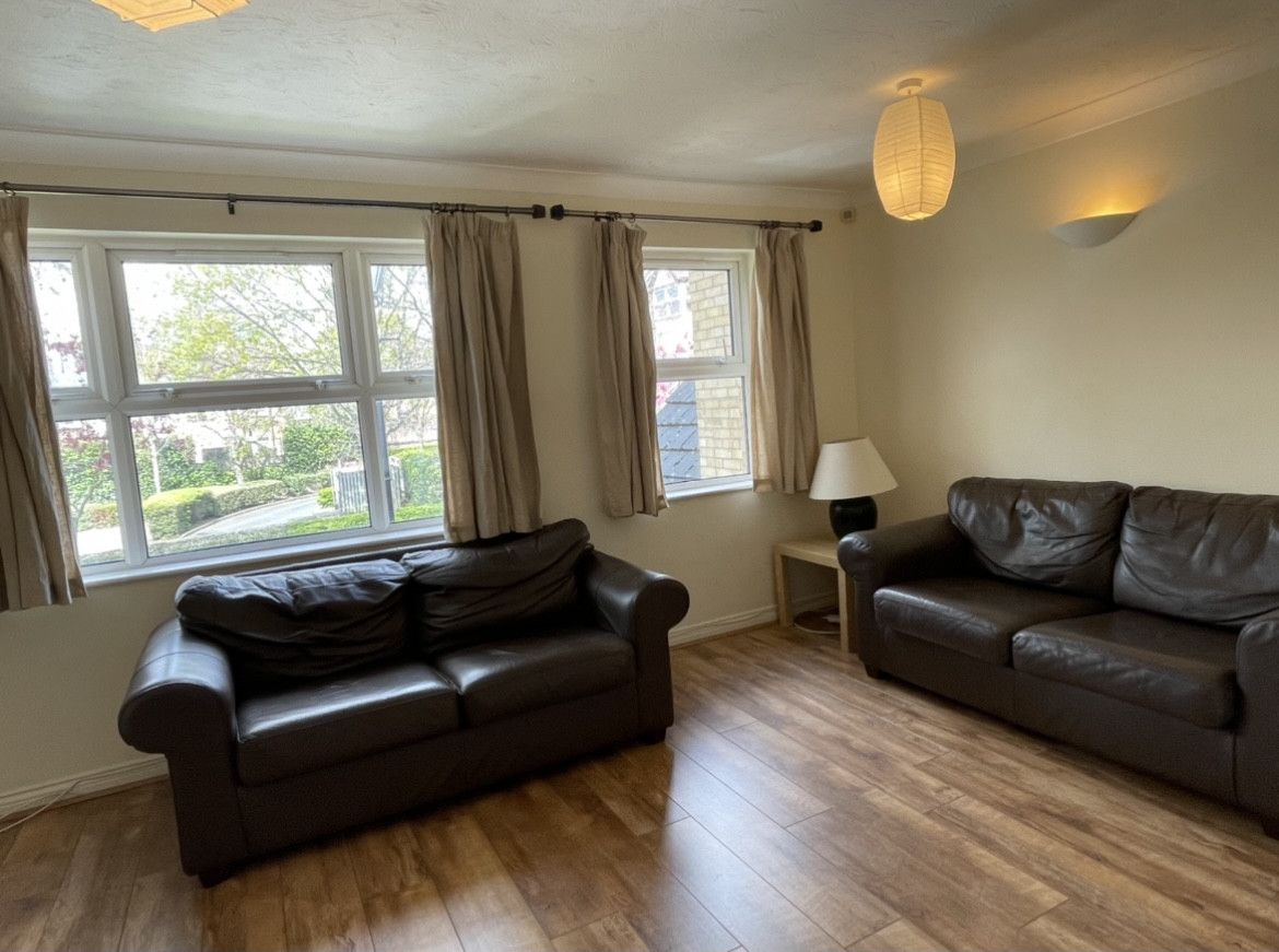 33 Monmouth Close Image