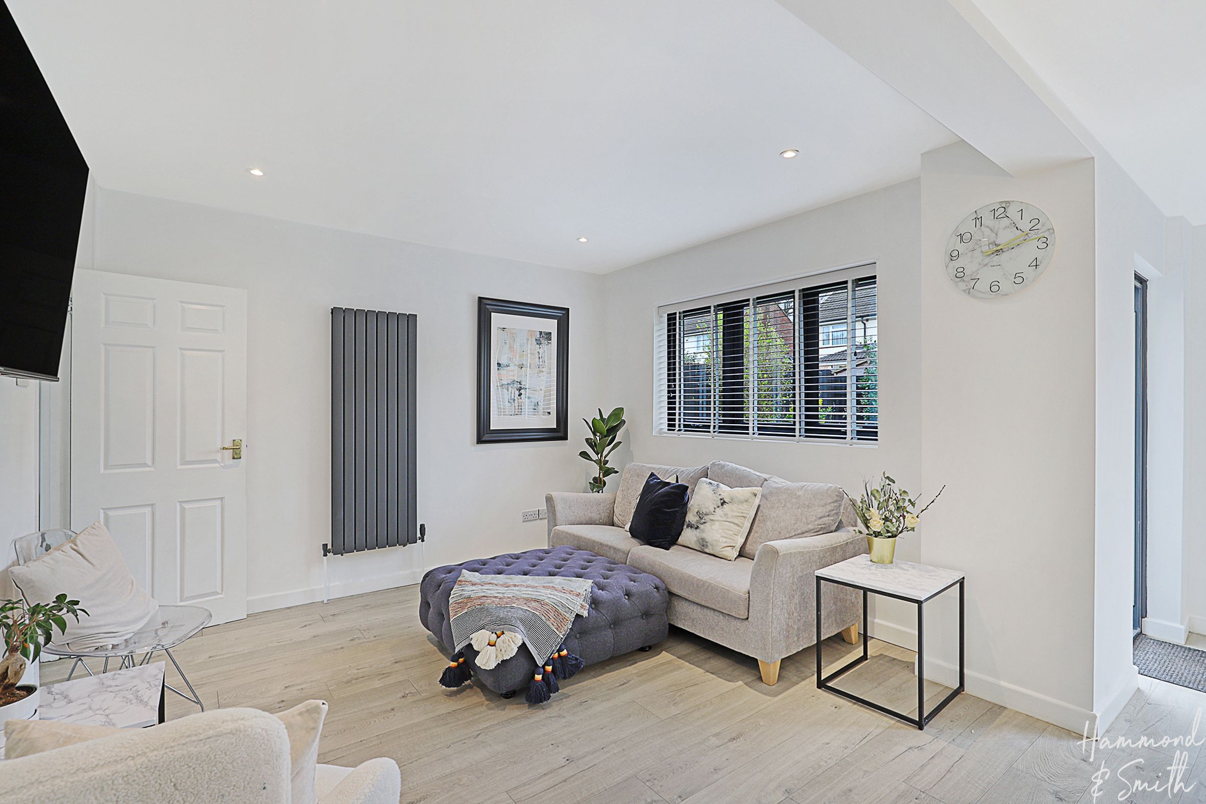 Great Lawn, Ongar, CM5 Street