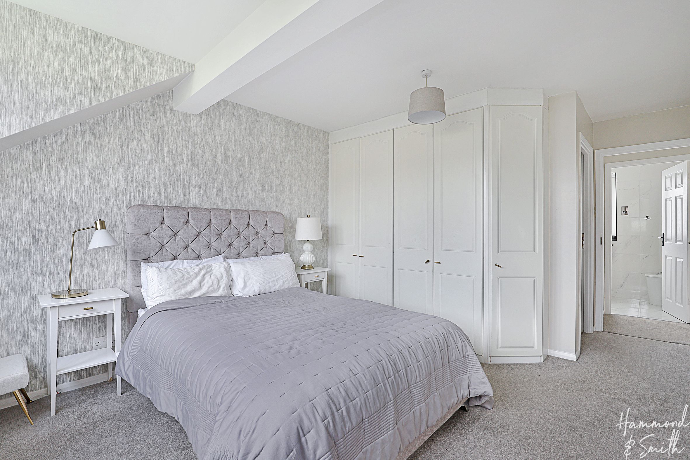 Great Lawn, Ongar, CM5 Street