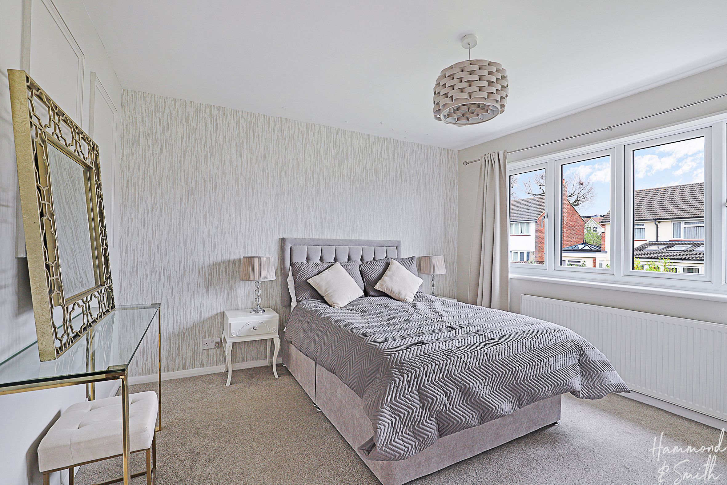 Great Lawn, Ongar, CM5 Street