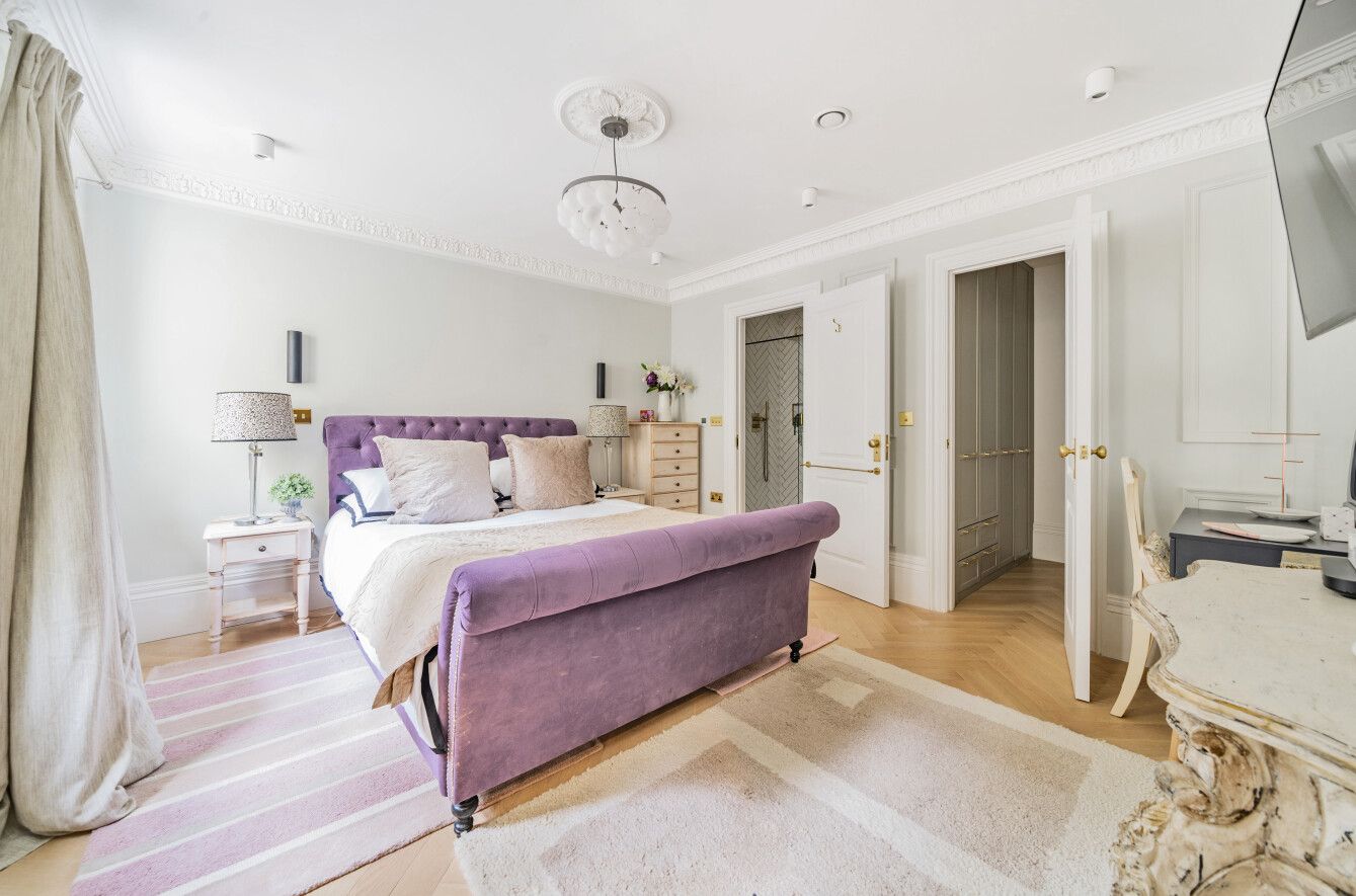 Broadwater Down, Tunbridge Wells, TN2 Street