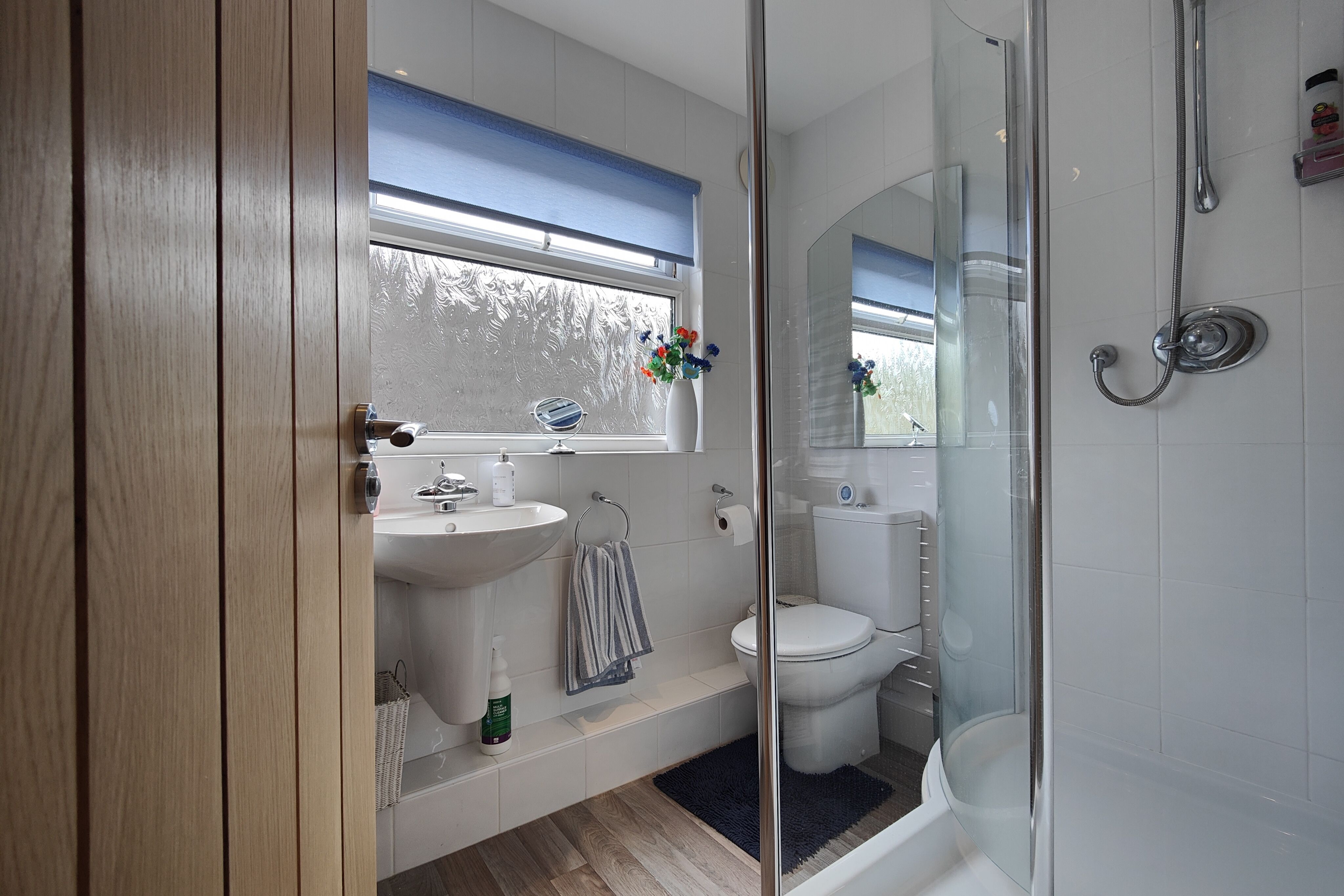 Knowe Hill Crescent, Lancaster, LA1 Street