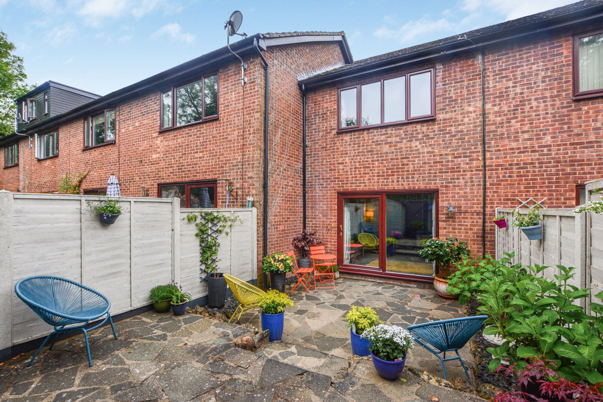 Sherwood Close, Kennington, TN24 Street