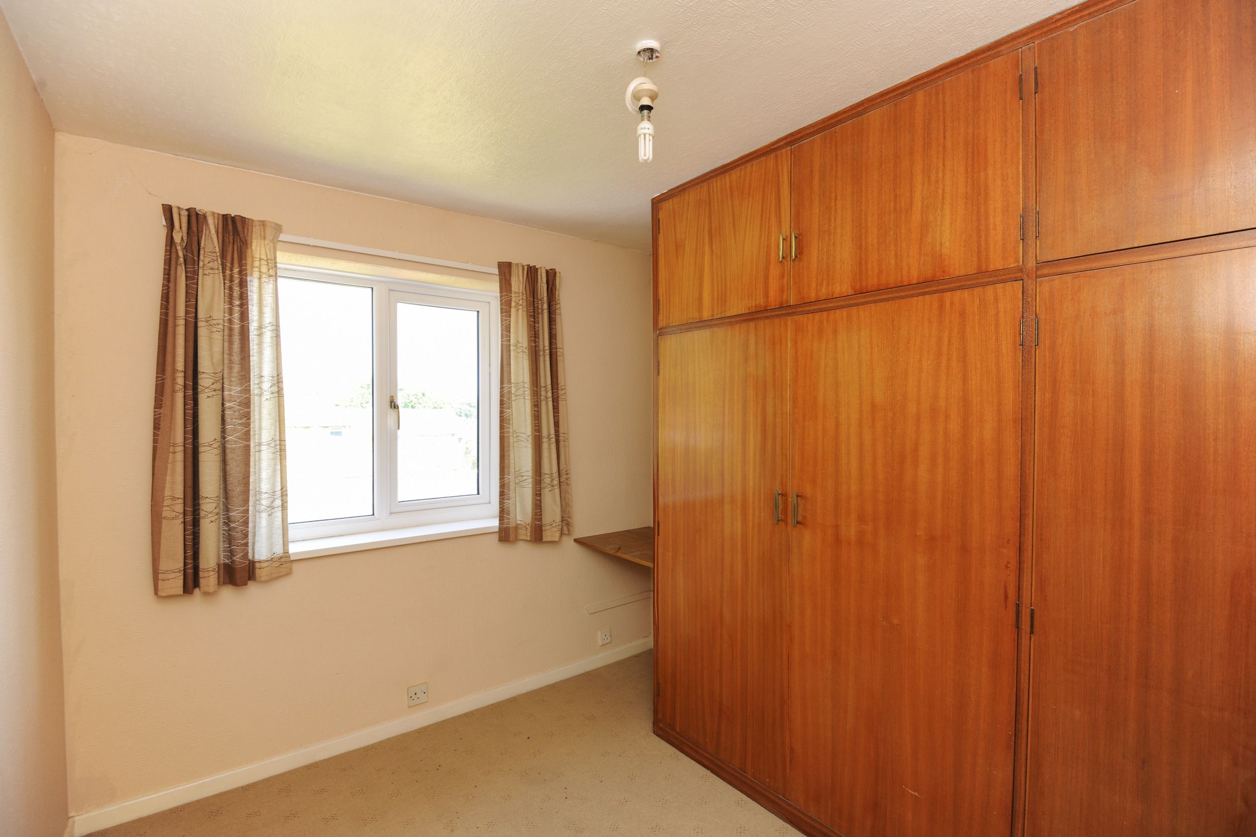 Mount View Road, Sheffield, S8 Street