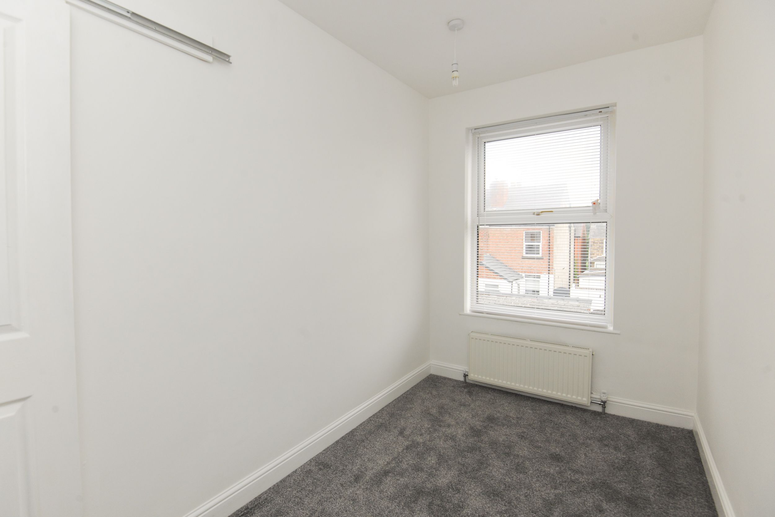 New Hall Road, Chesterfield, S40 Street