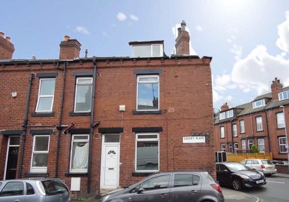 Place, Leeds, LS11 Street