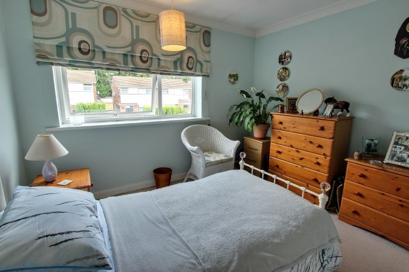 Barnmead, Haywards Heath, RH16 Street