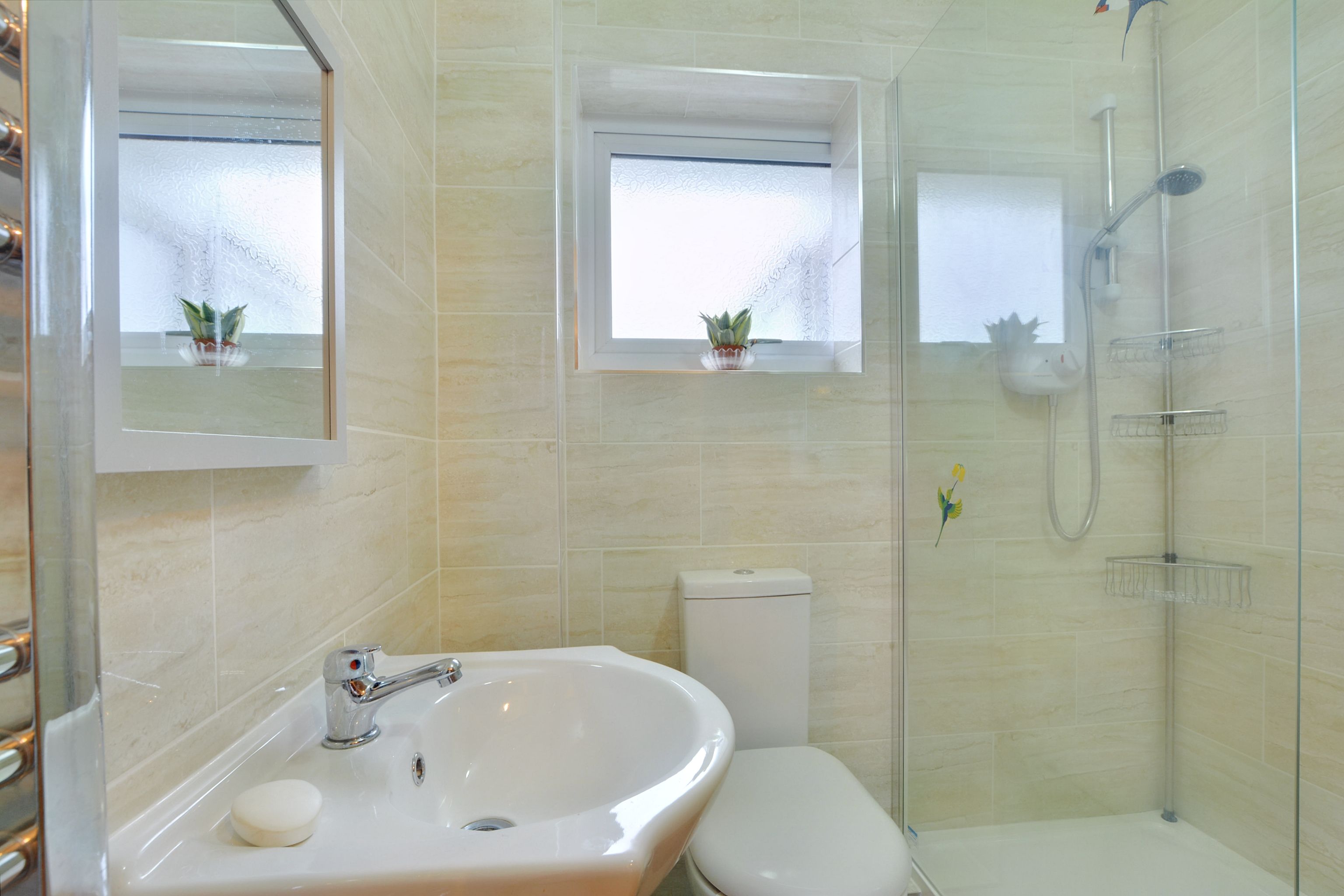 Crofton Close, Kennington, TN24 Street