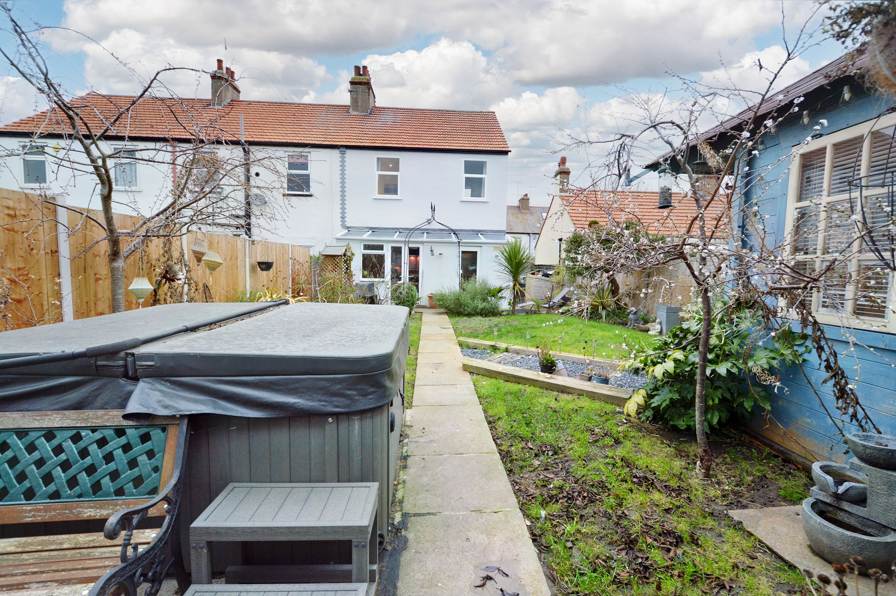 North Avenue, SouthendOnSea, SS2 Street