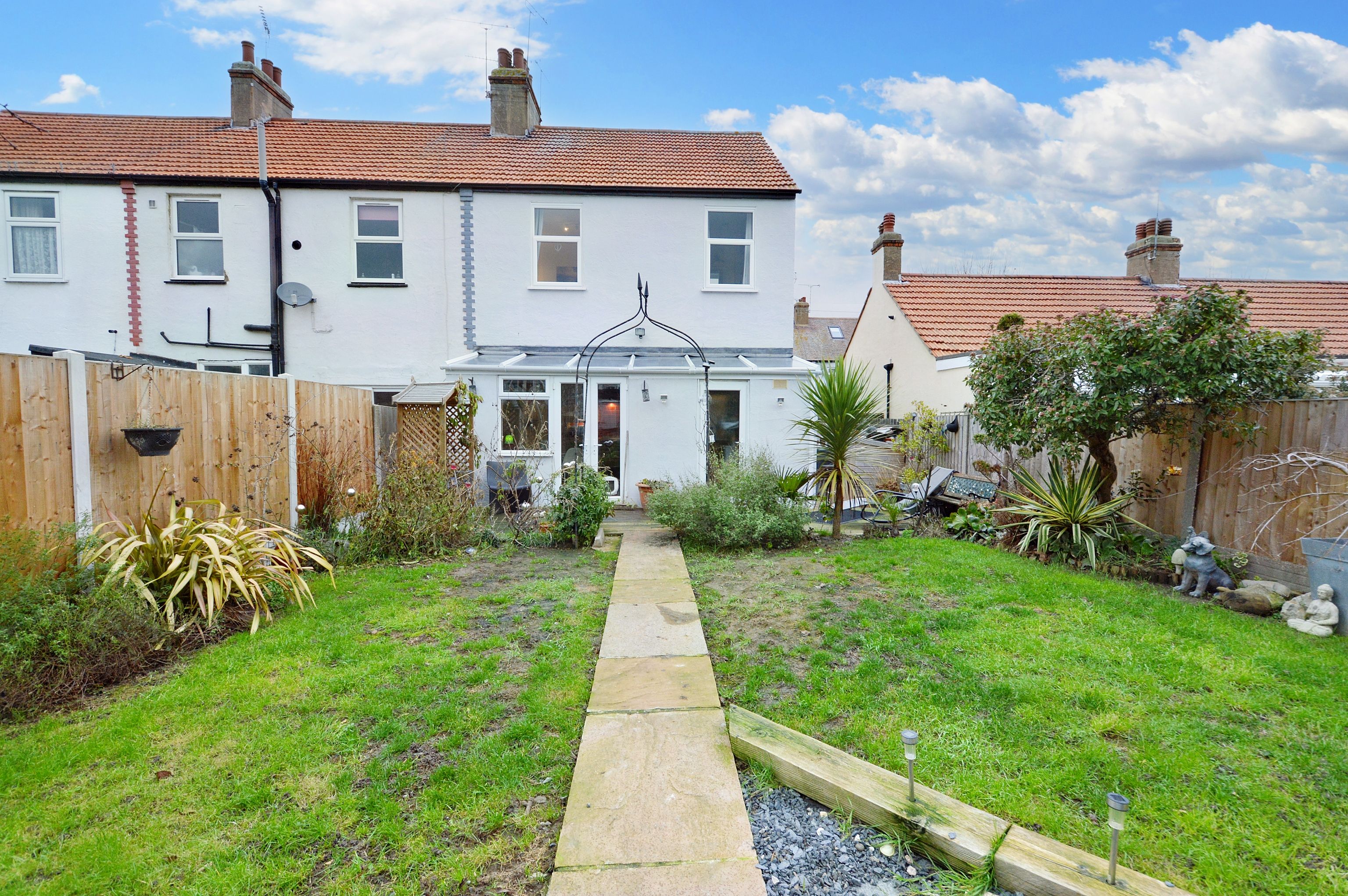 North Avenue, SouthendOnSea, SS2 Street