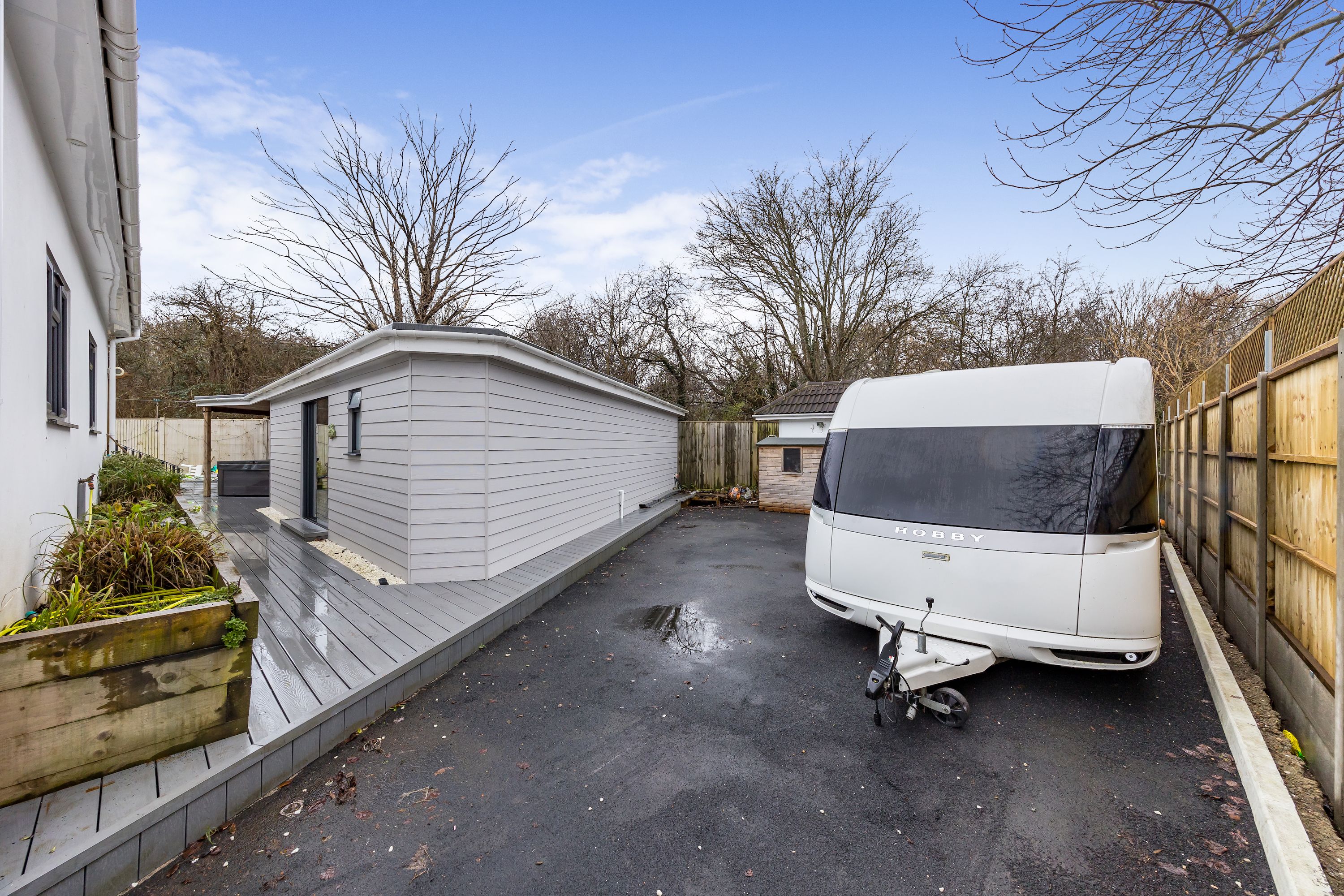 Castle Close, Bramber, BN44 Street