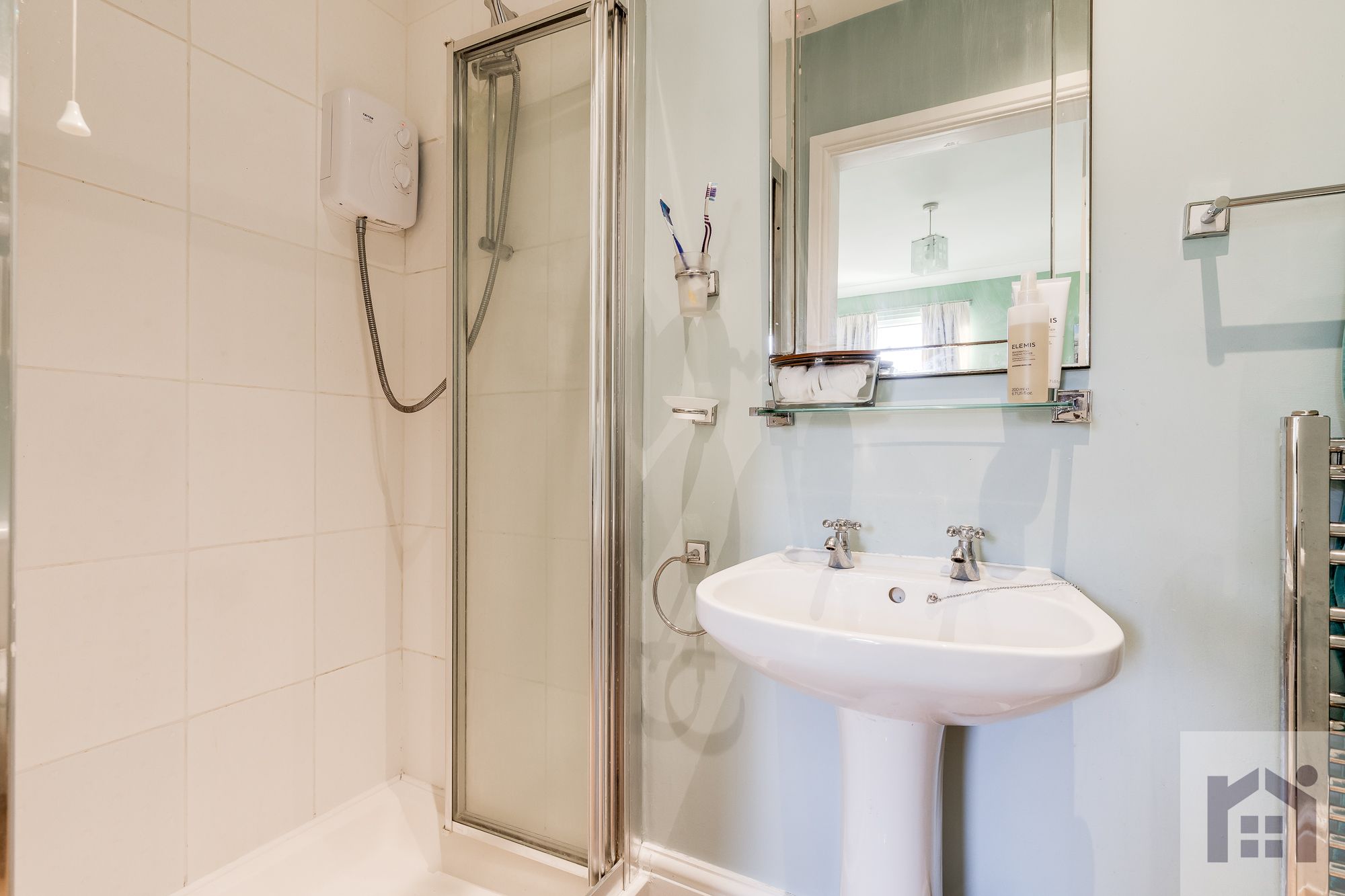 Wigan Road, Euxton, PR7 6LP Street