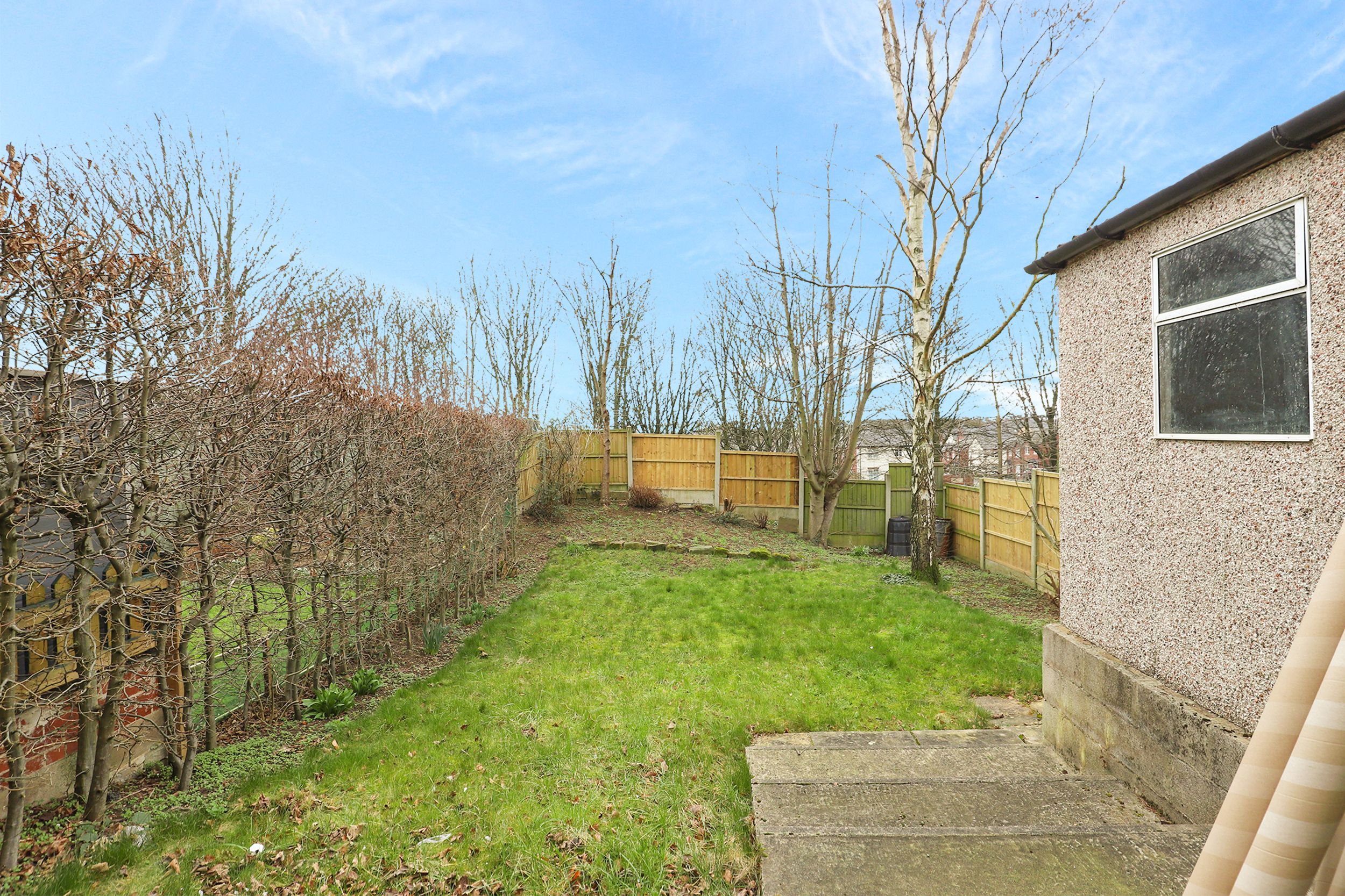 Nottingham Drive, Wingerworth, S42 Street