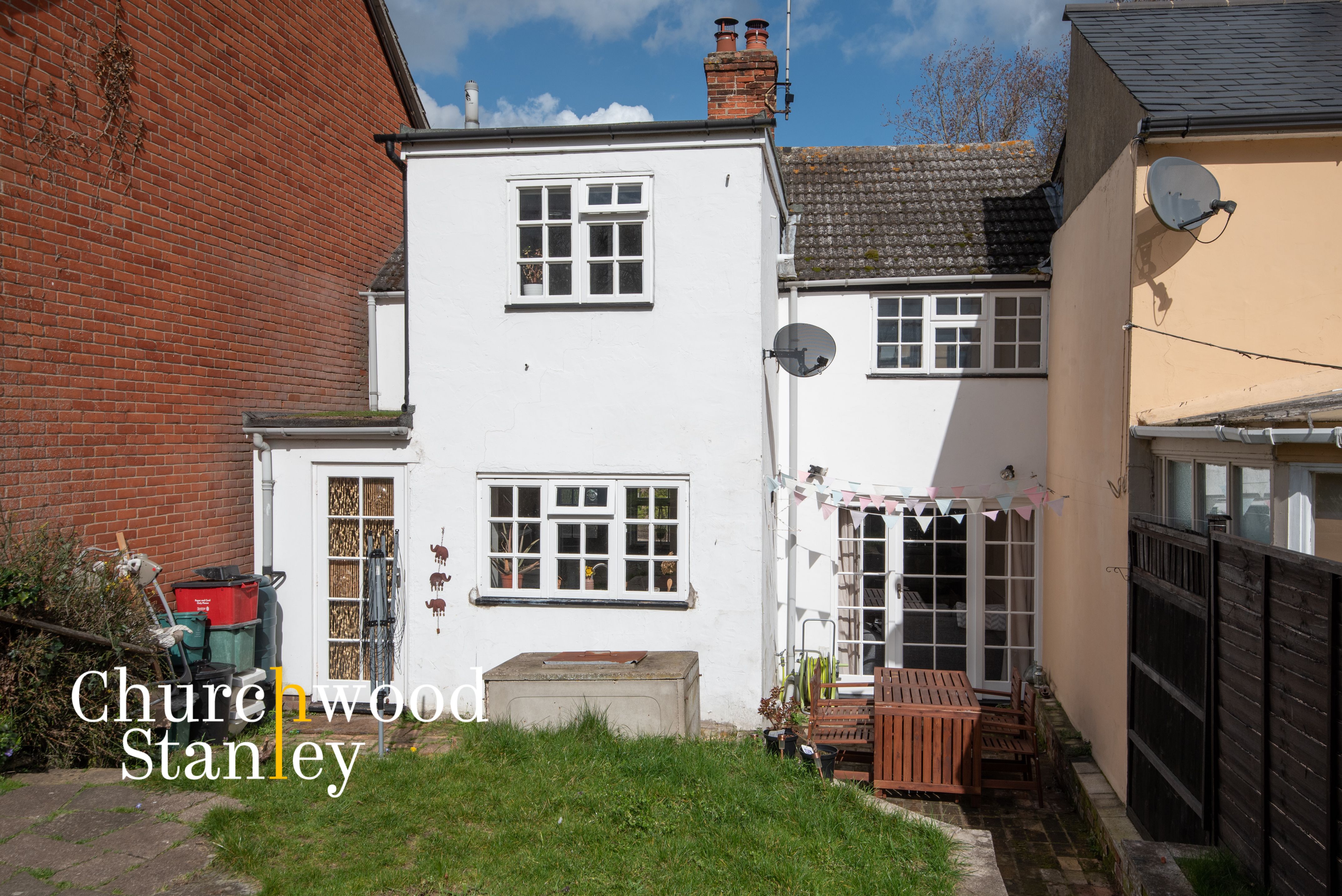 Wignall Street, Lawford, CO11 Street