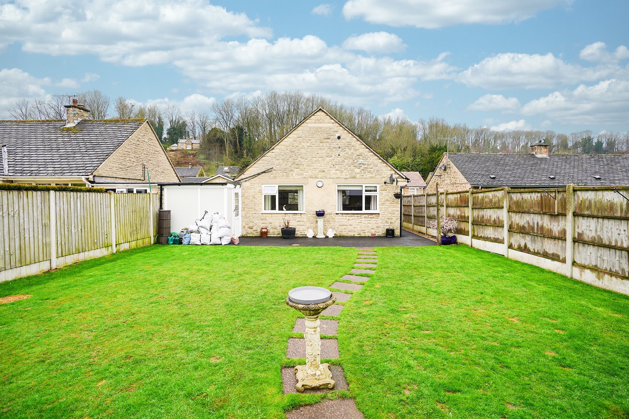 Ashdene, 1 Wyedale Drive, Bakewell DE45 1BB Street