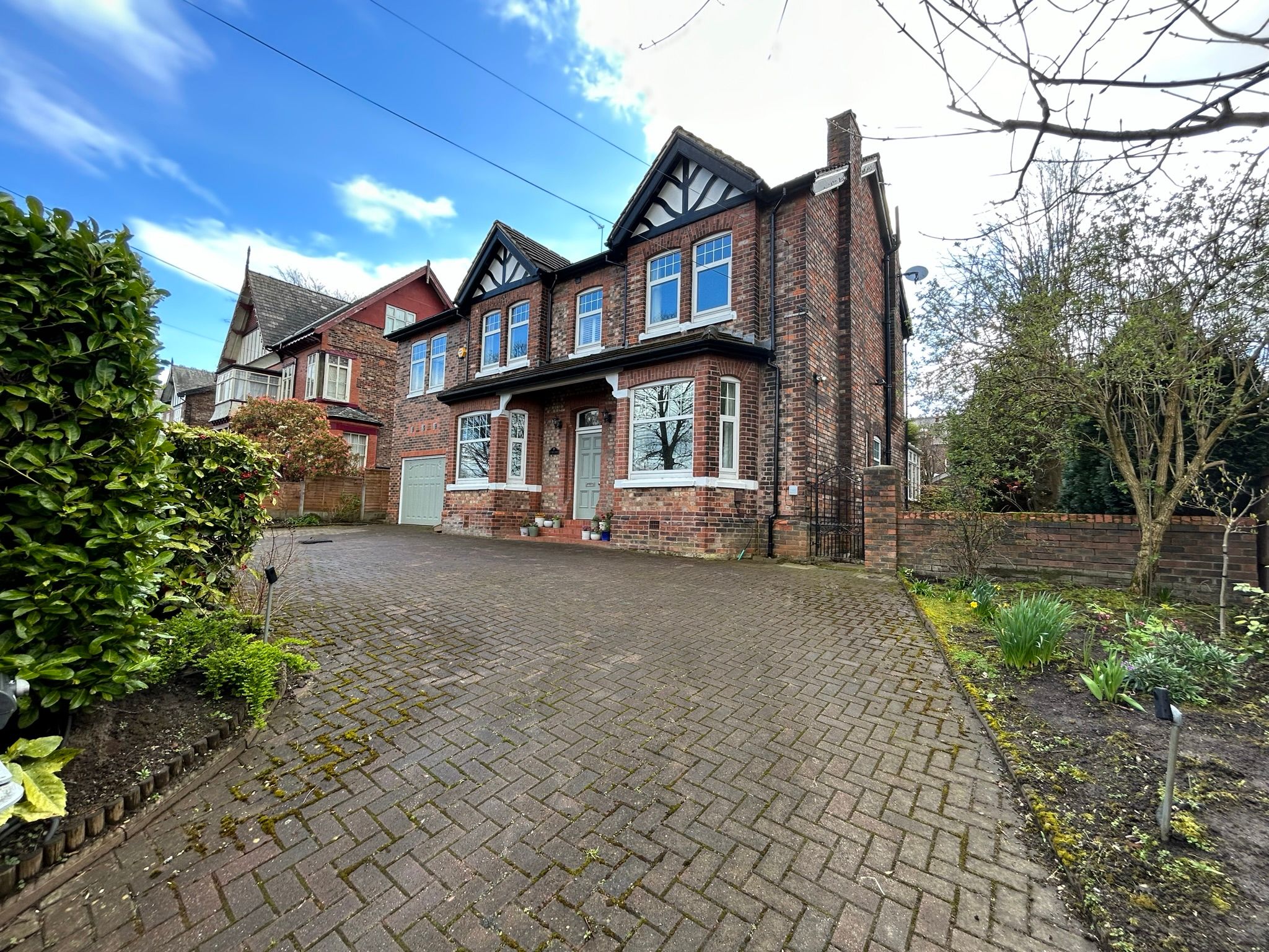 Brackley Road, Eccles, M30 Street