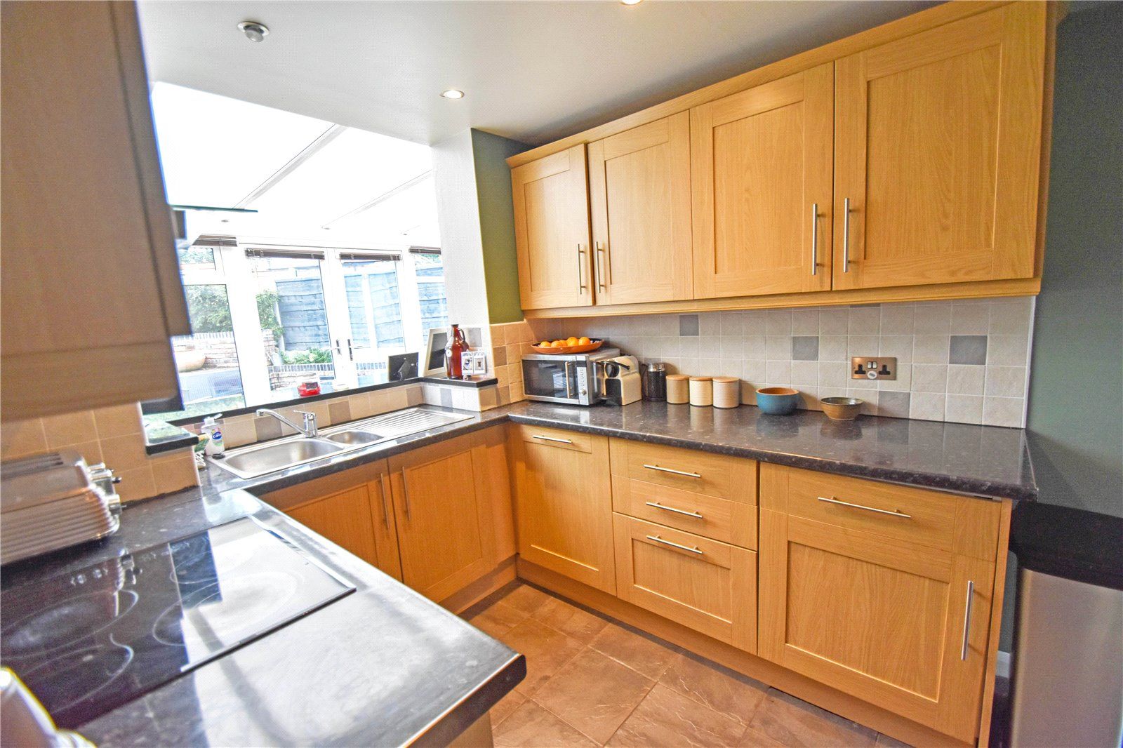 Shakespeare Road, Prestwich, M25 Street