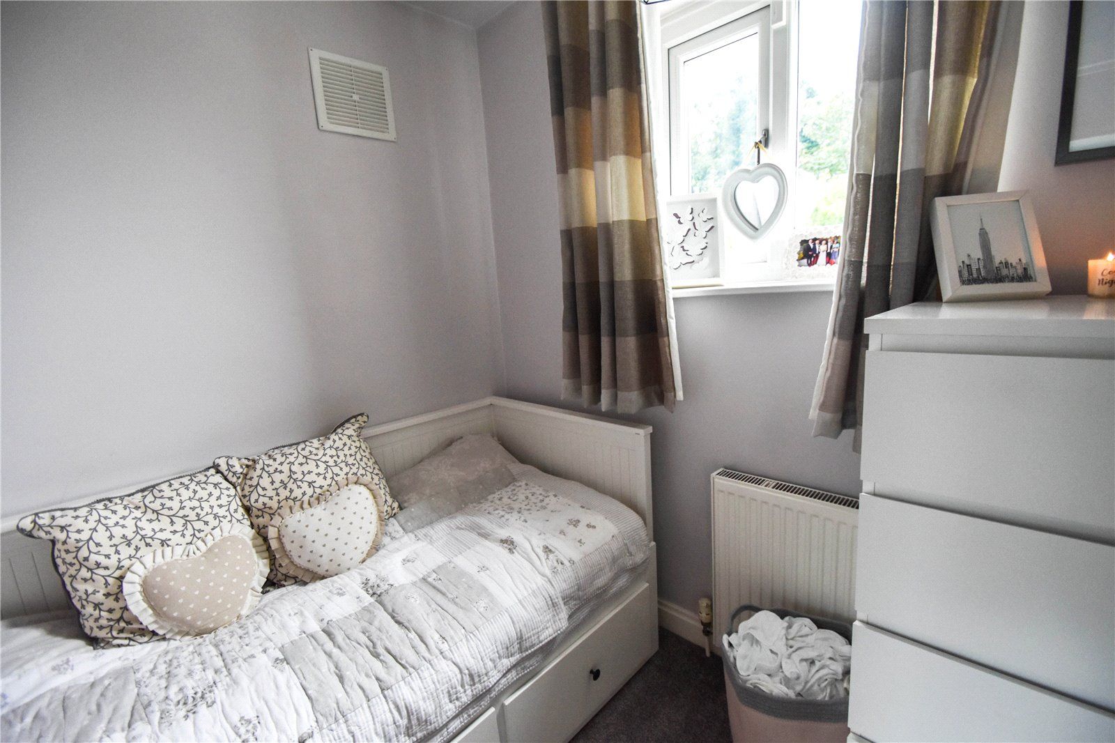 Shakespeare Road, Prestwich, M25 Street