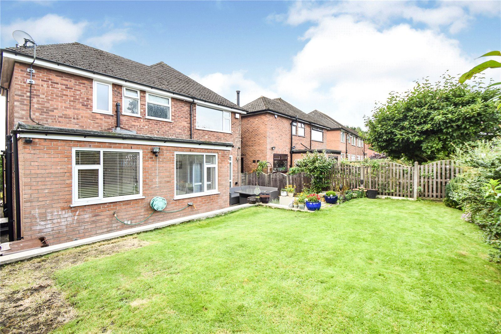 Glebelands Road, Prestwich, M25 Street