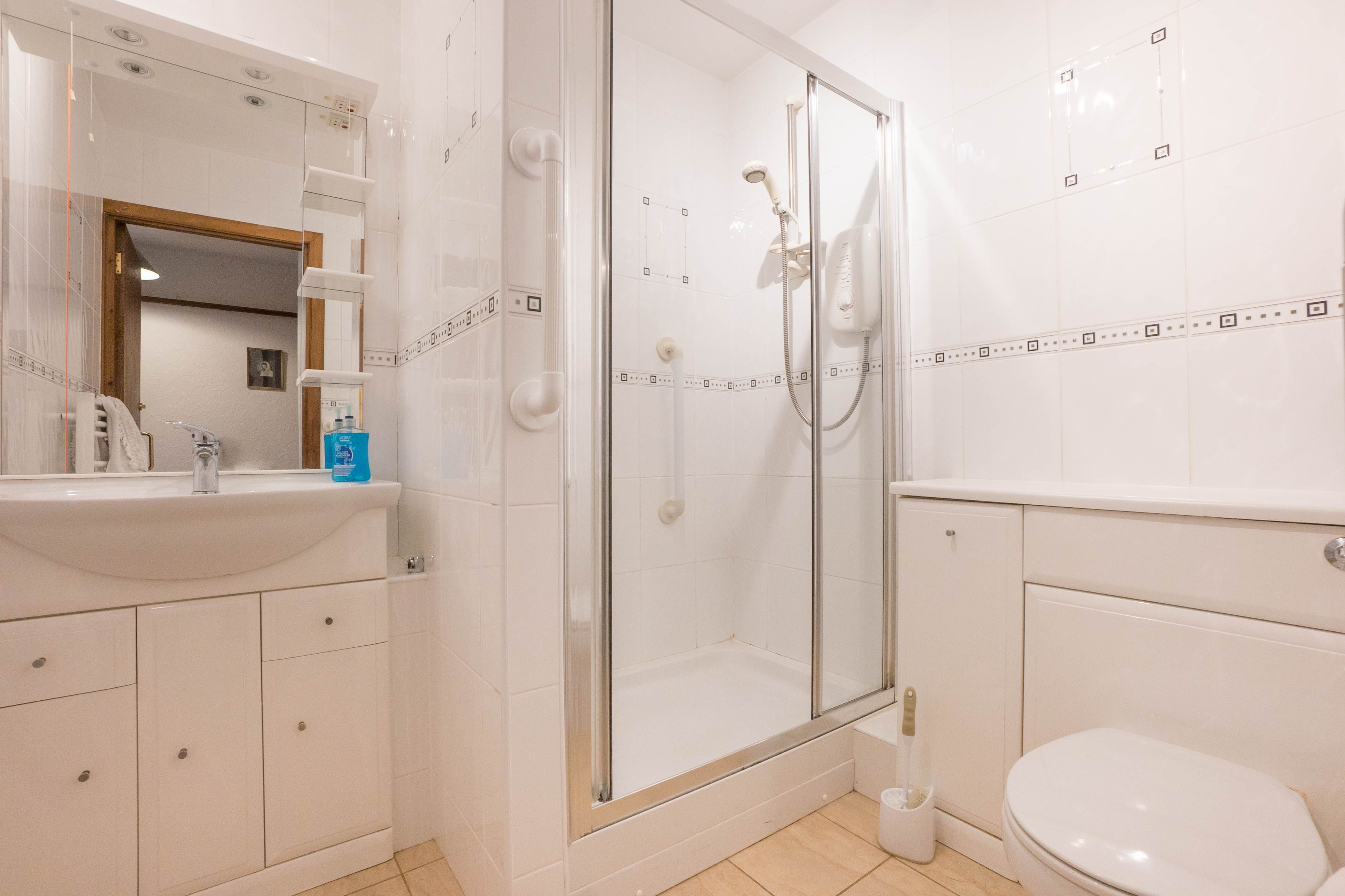 13 Elleray Gardens Street