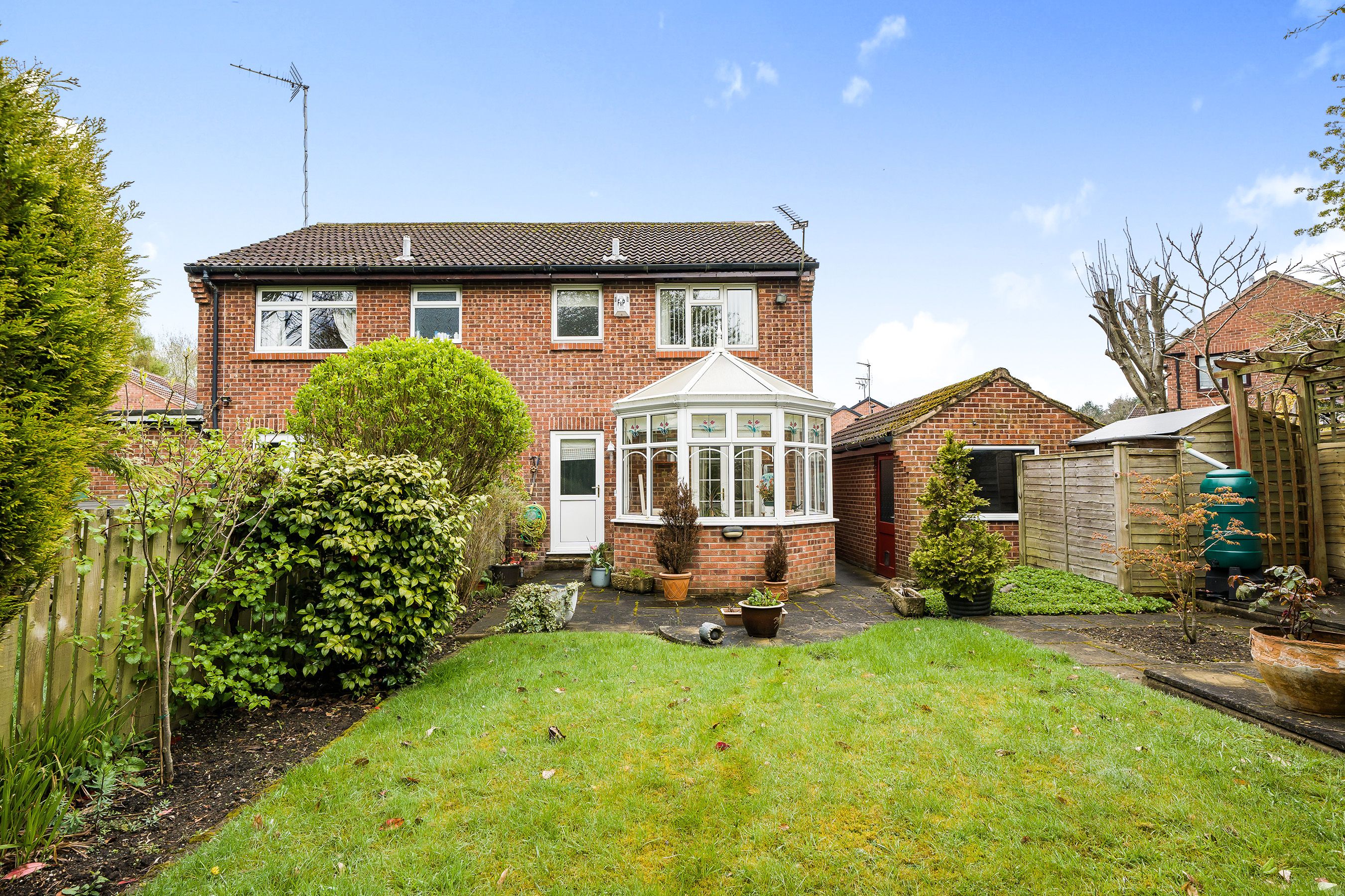 Norwood Grove, Harrogate, HG3 Street