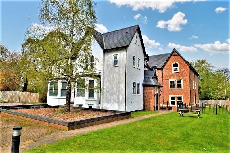 Half Edge Lane, Eccles, M30 Street