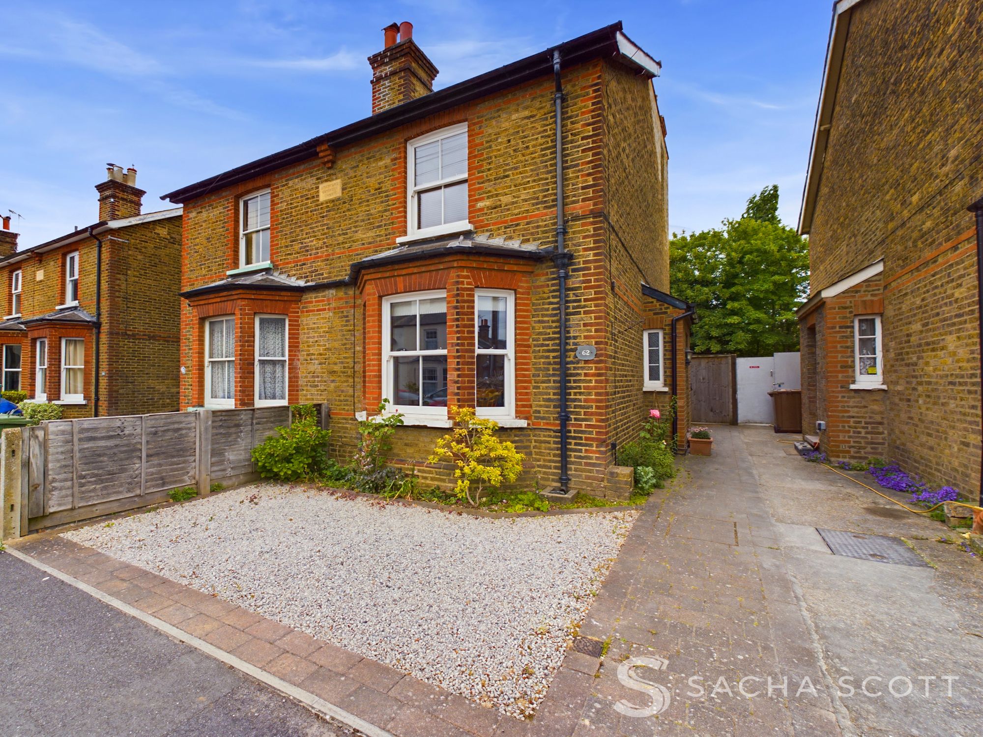 Miles Road, Epsom, KT19 Street
