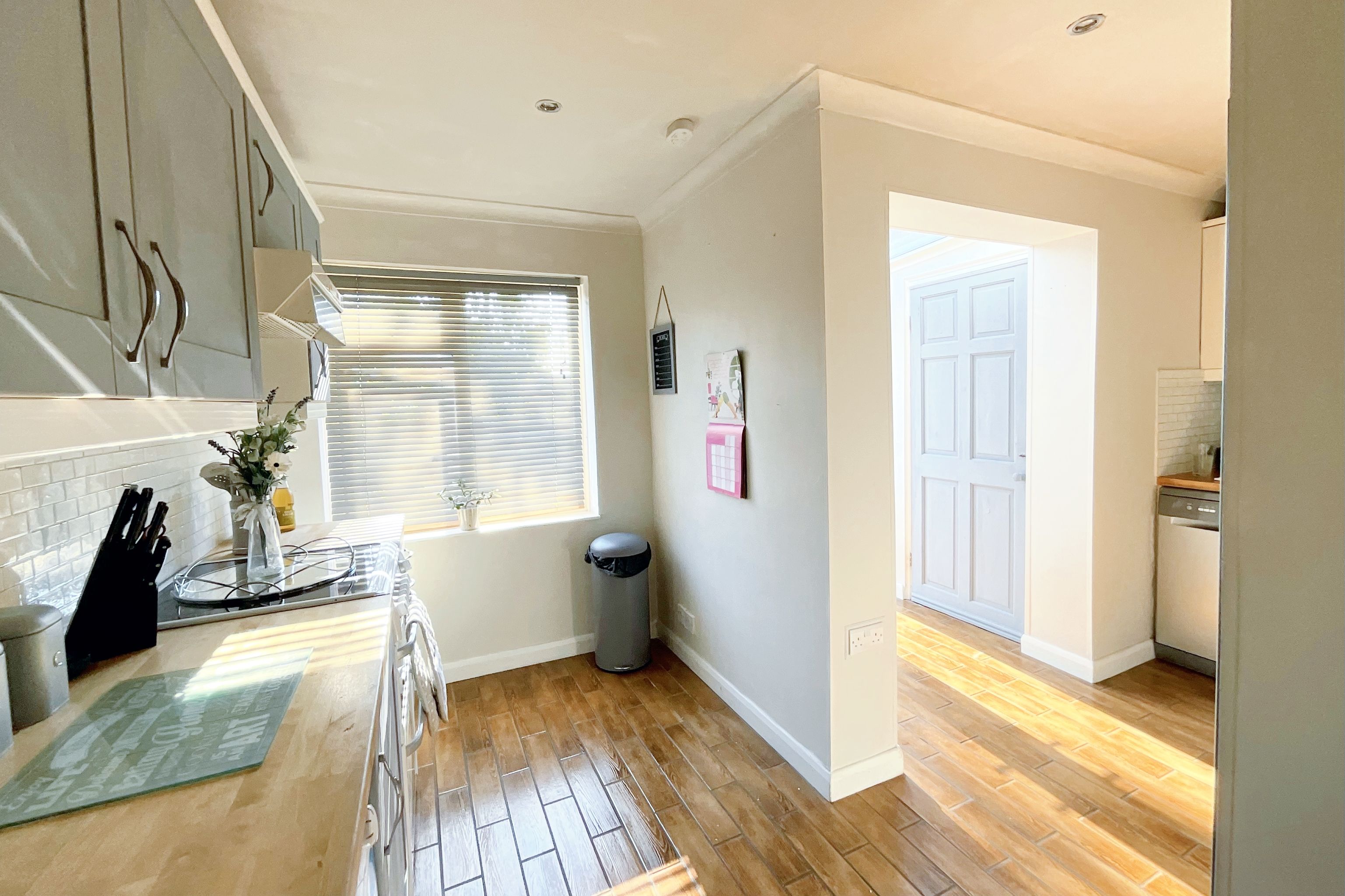 Clifton Way, Hinckley, LE10 Street