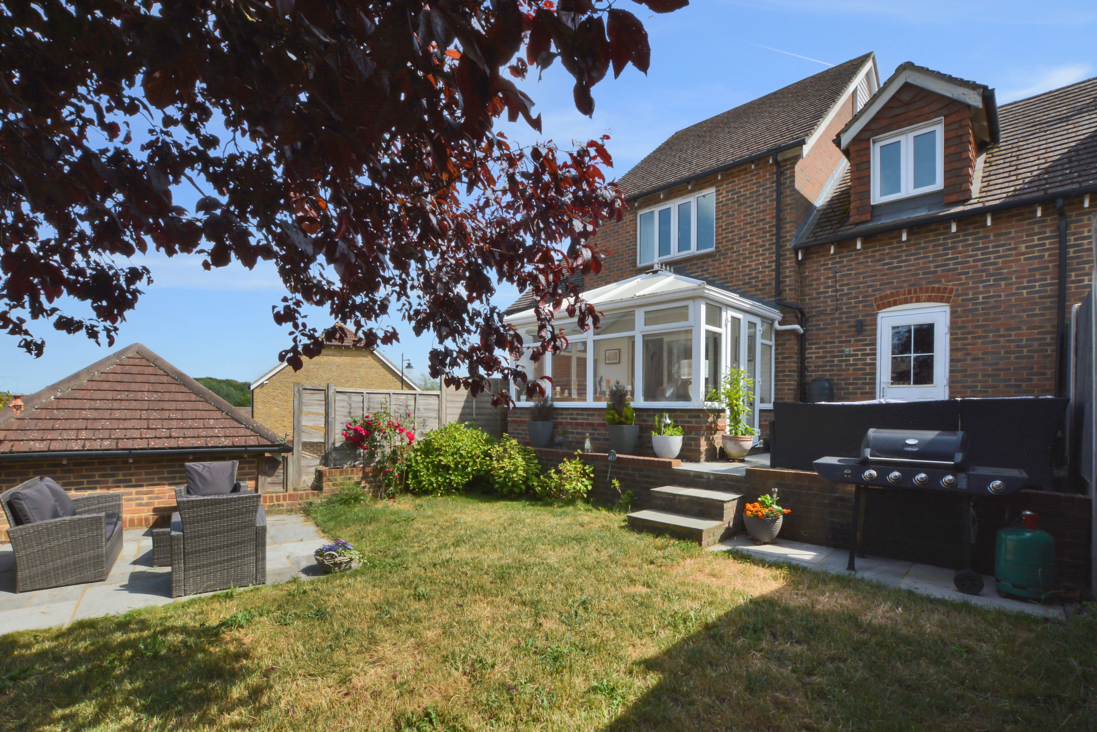 Green Fields Lane, Ashford, TN23 Street