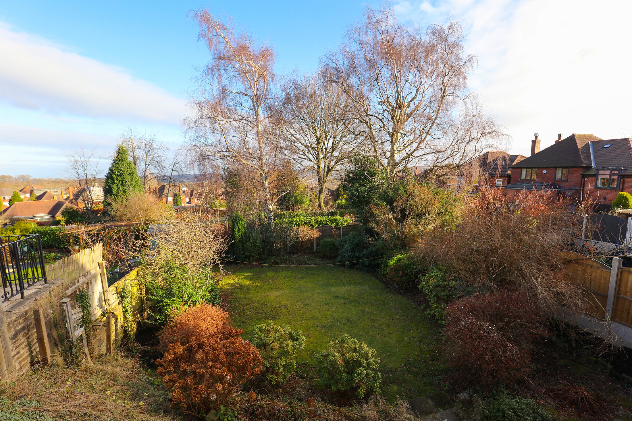 Button Hill, Sheffield, S11 Street