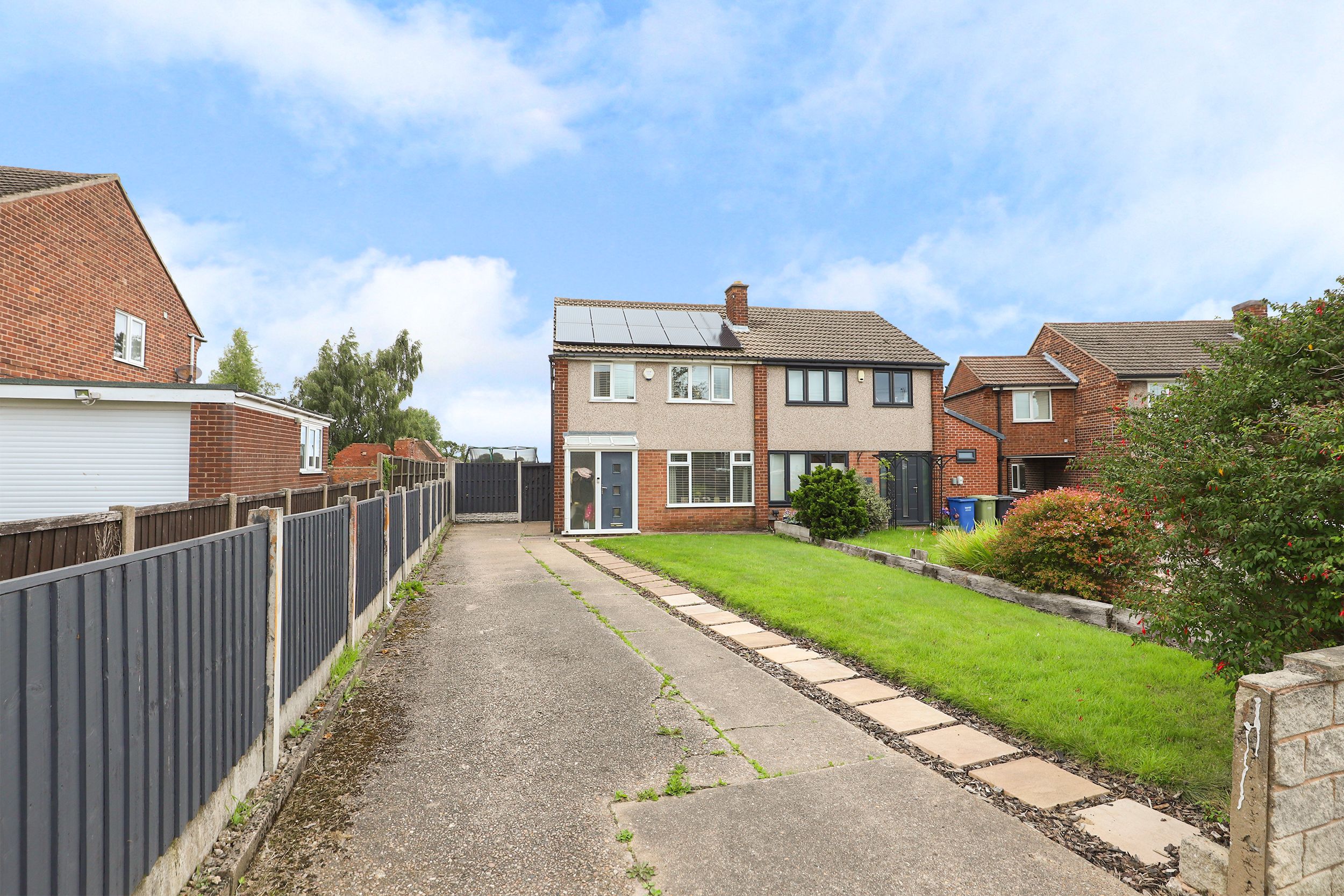 Brooke Drive, Brimington, S43 Street