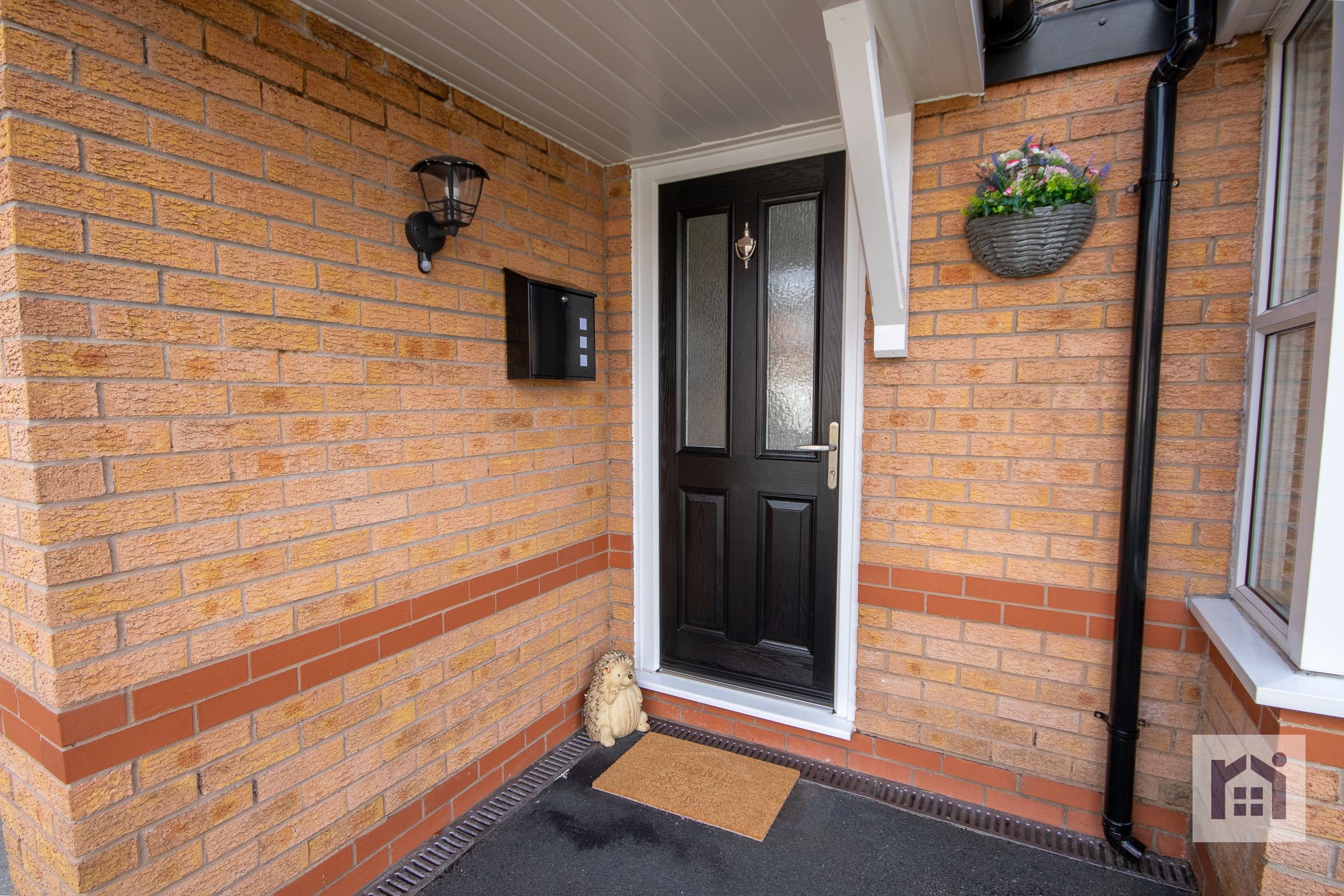 Hedgerows Road, Leyland, PR26 7JR Street