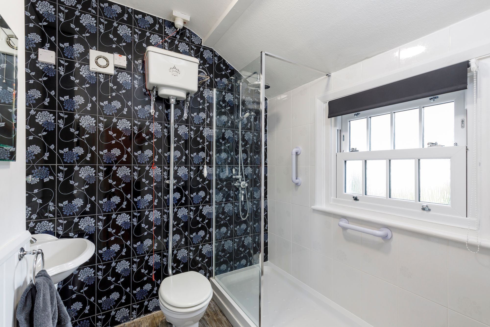 Tower House Close, Cuckfield, RH17 Street