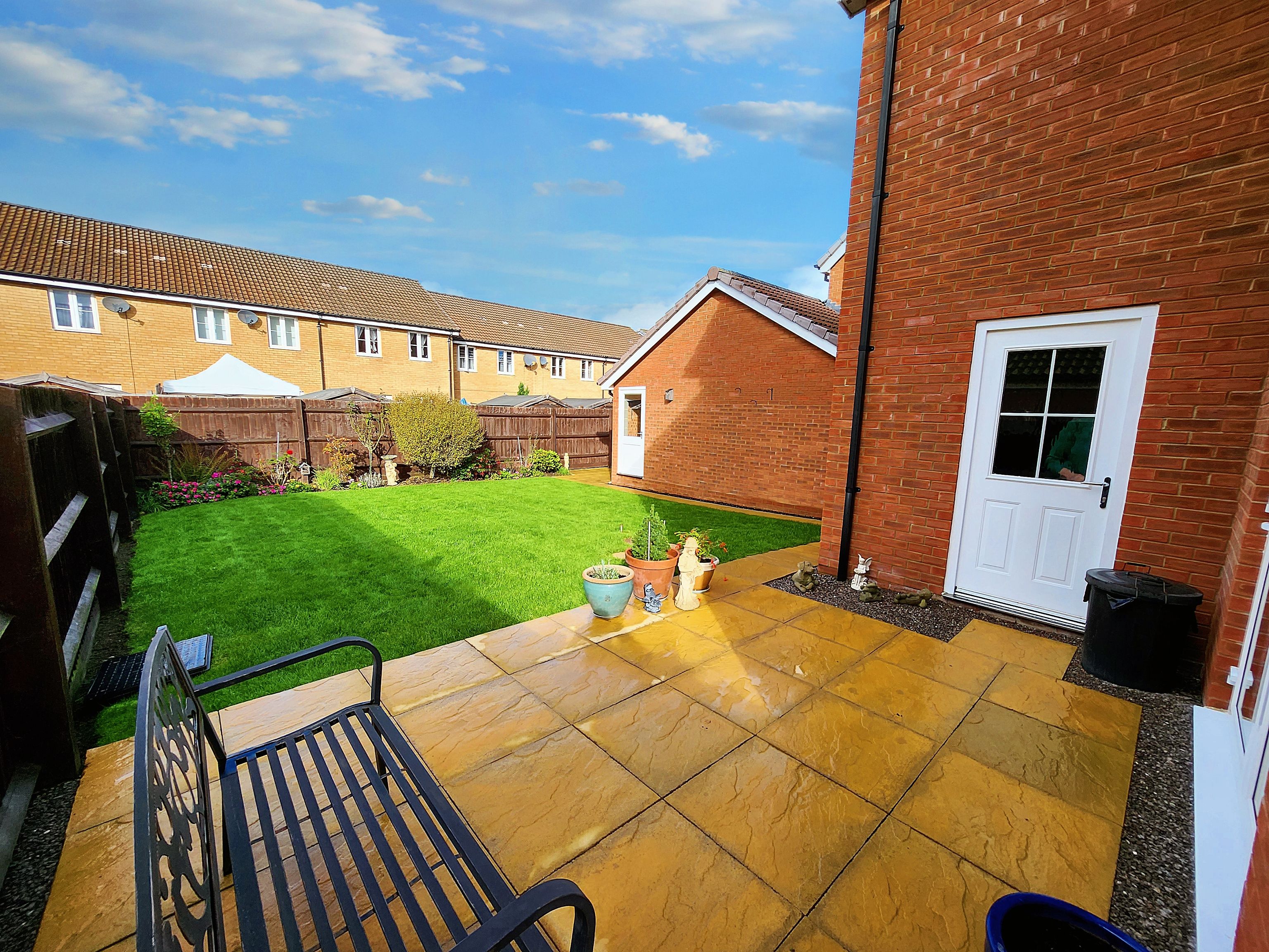 Moyle Park, Hilperton, BA14 Street