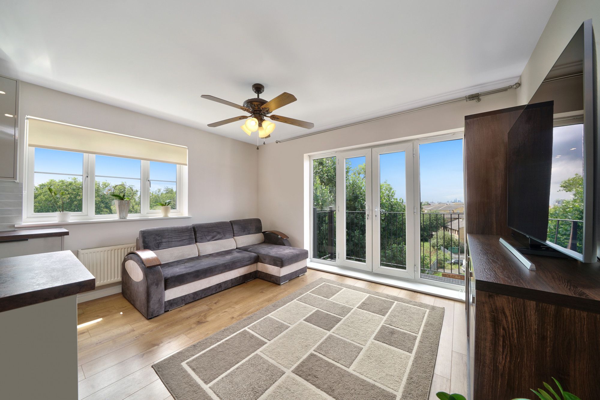 161 Blackthorn Road Image