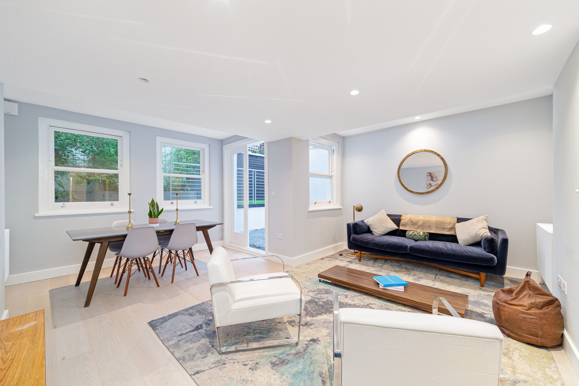 Flat 1 10 Marylands Road Image