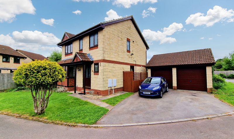 Woodlands Road, Charfield, GL12