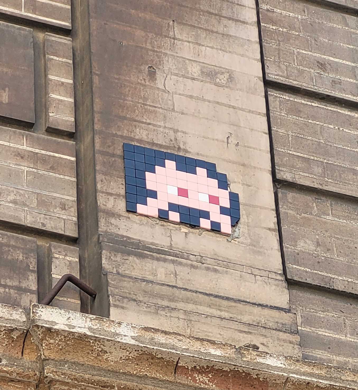 Mosaic 9386 Invader TLS_06 of Invader in Toulouse France