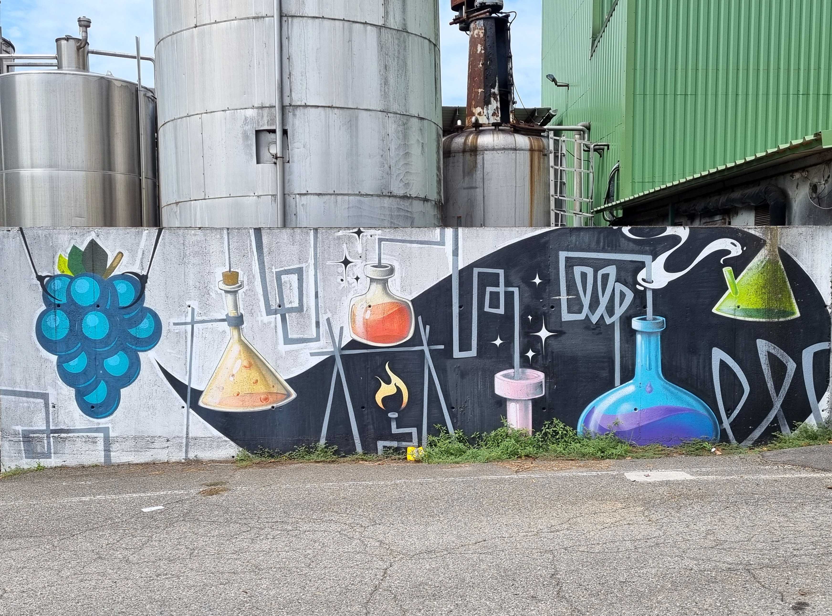 Graffiti 9269  of  in Vallon-Pont-d'Arc France