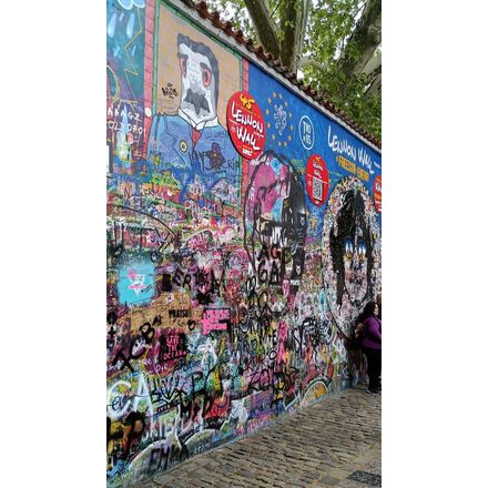  czechia-hlavni-mesto-praha-graffiti