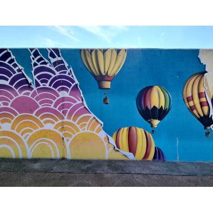  france-vallon-pont-d-arc-graffiti
