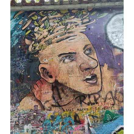  czechia-hlavni-mesto-praha-graffiti