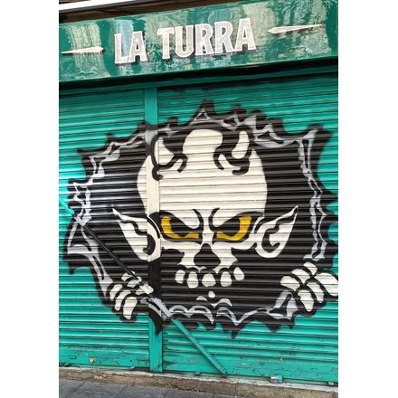 La turra spain-madrid-graffiti