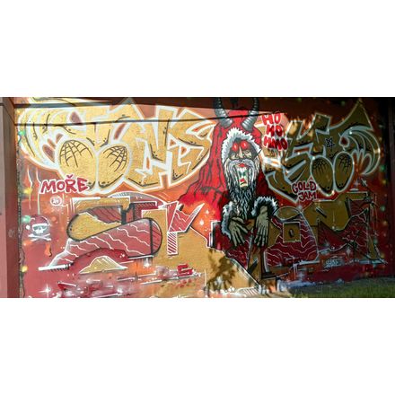  czechia-hlavni-mesto-praha-graffiti