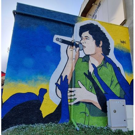  france-le-mont-dore-graffiti