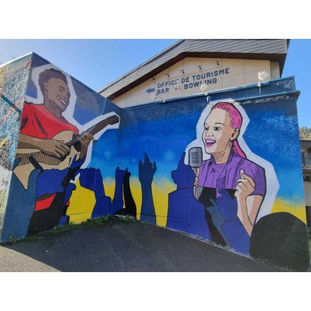 france-le-mont-dore-graffiti