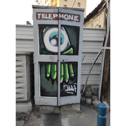 Telephone france-aubervilliers-graffiti